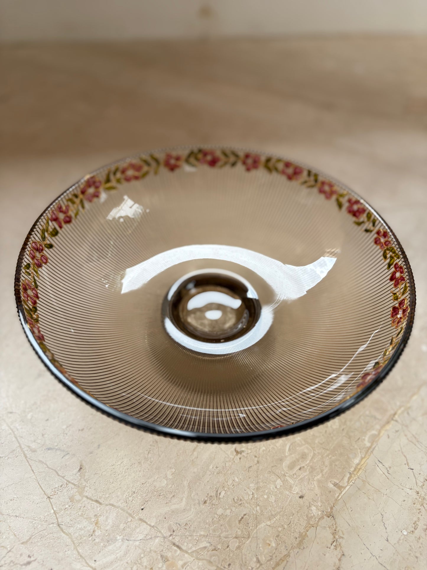 Painted rim glass bowl with pedestal