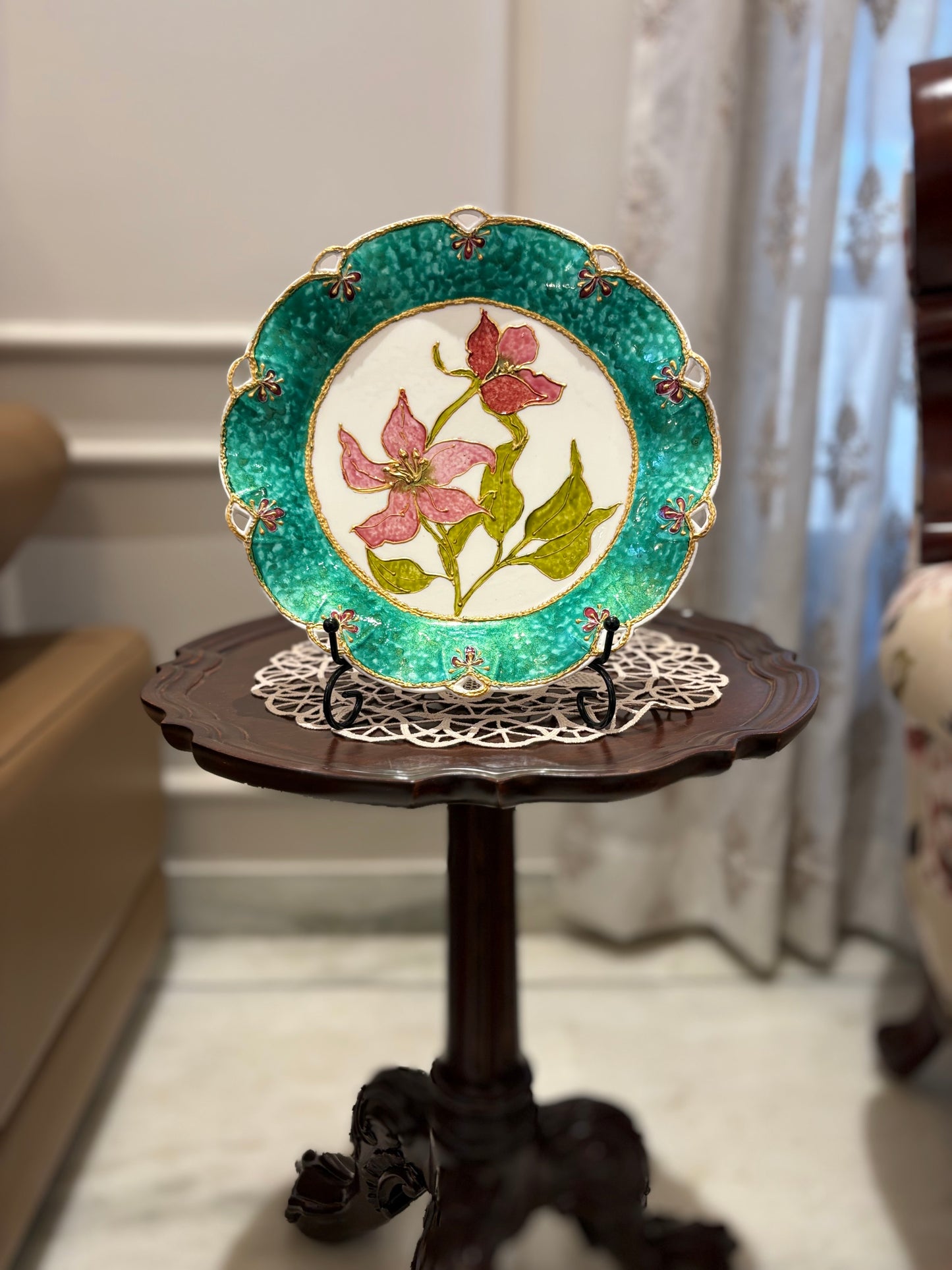 Floral display plate
