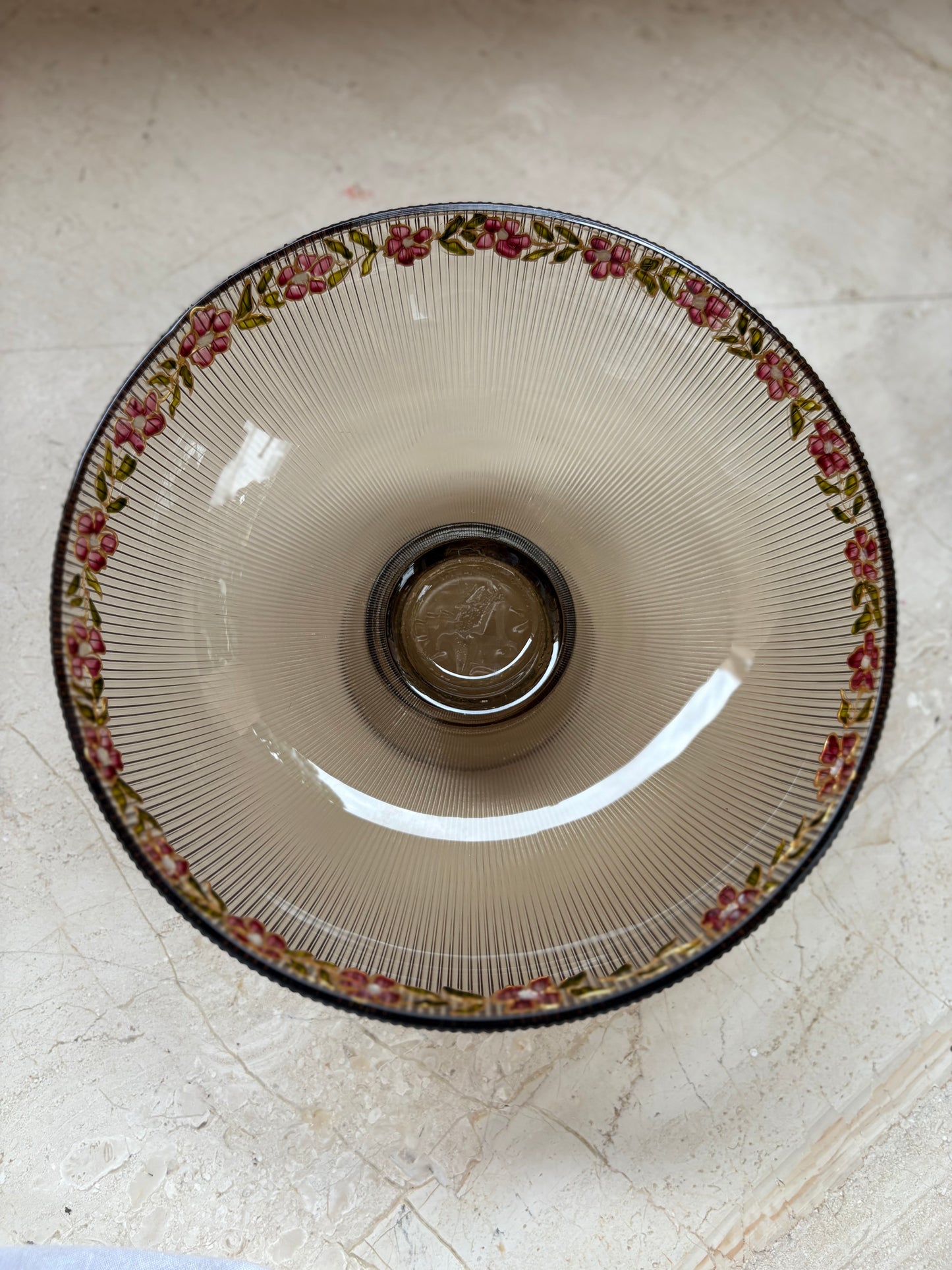 Painted rim glass bowl with pedestal