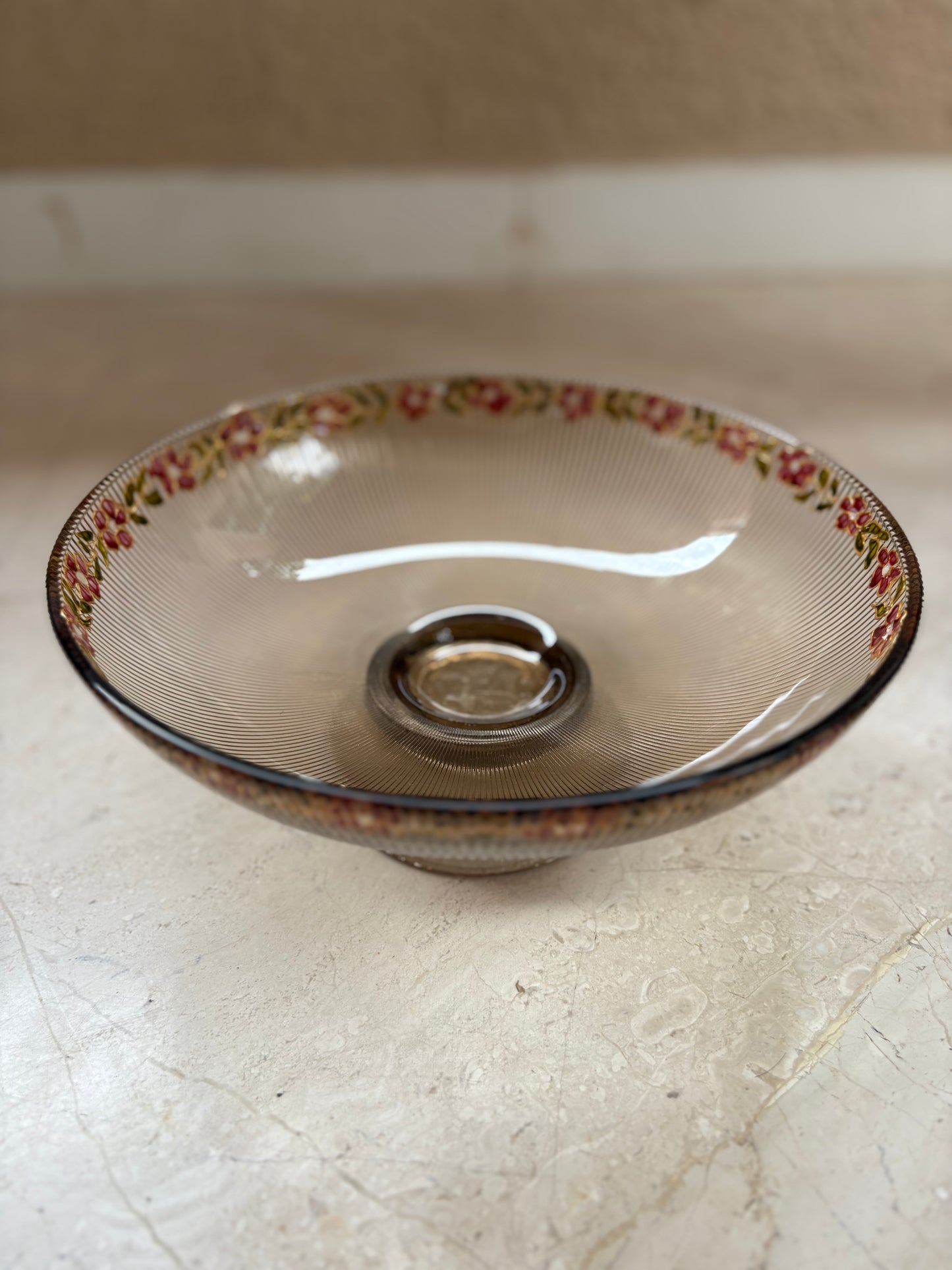 Painted rim glass bowl with pedestal