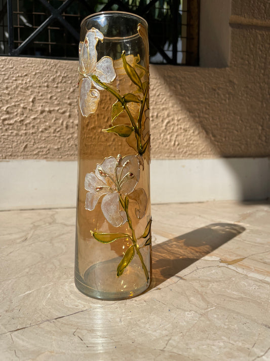 Gold vase