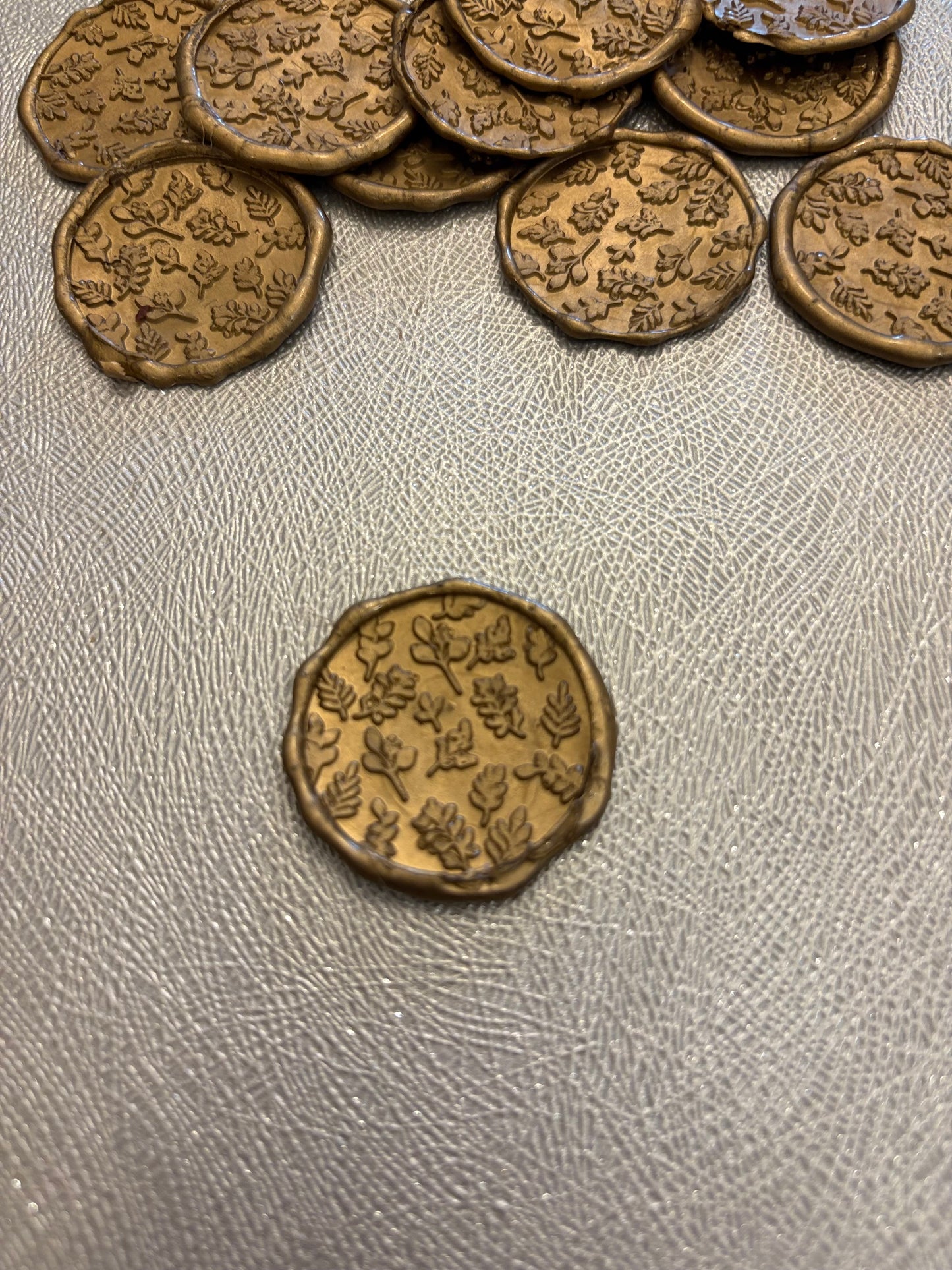 Wax seal- mix leaf