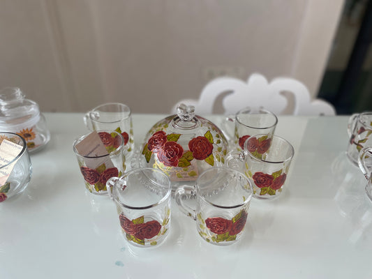Roses on tea set